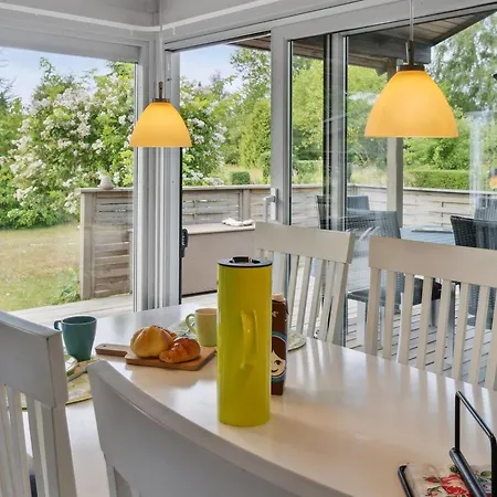 Holmwith - 200m From The Sea By Interhome Semesterbostad